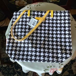 🌻SALE🌻VINTAGE, RATE, HELLO YELLOW TOTE from Vera Bradley